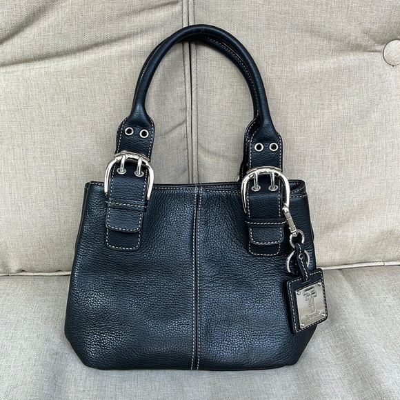 Tignanello Handbags - 🛍️Host Pick🛍️ Tignanello Black Tote